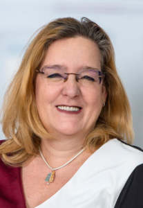 Heidi-Hofmann-300